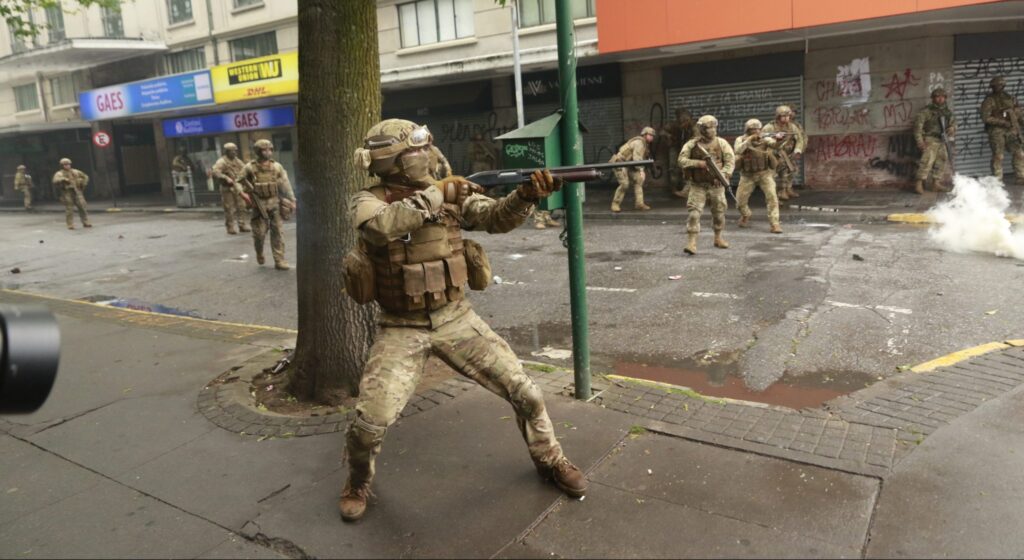 Kast descarta sacar militares a las calles y cita caso del “conscripto de La Serena”