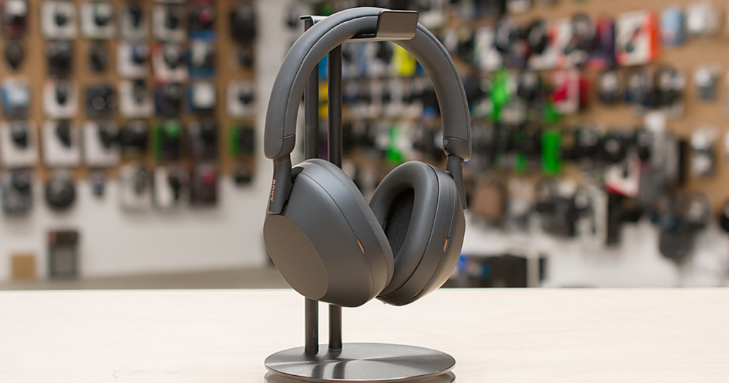 Con el XM6 ya en la calle, los auriculares WH-1000XM5 de Sony bajan a precio de gama media