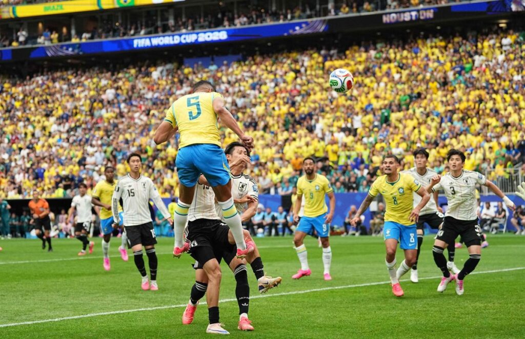 Brasil sobrevive al primer cara y cruz Brasil sobrevive al primer cara y cruz