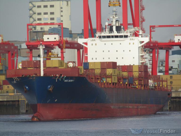 MSC BERN V, Buque Portacontenedores – Detalles y posición actual – OMI 9362449 MSC BERNA V foto