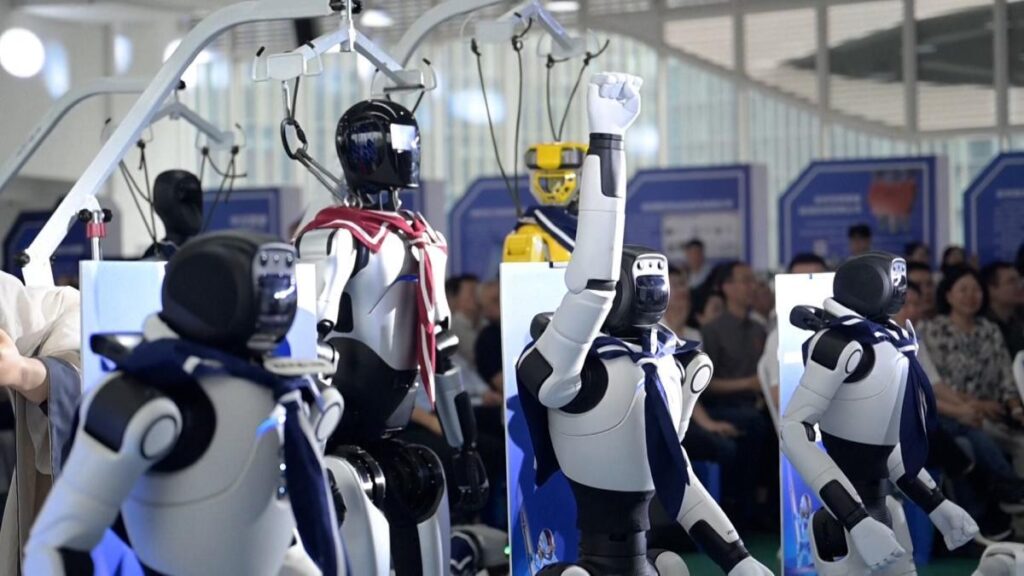 China inaugura su primera escuela para entrenar a los robots del futuro China inaugura su primera escuela para entrenar a los robots del futuro