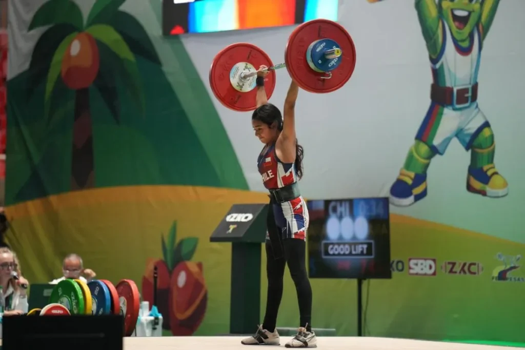 Emilia Araos roza una medalla planetaria en Cali Emilia Araos roza una medalla planetaria en Cali
