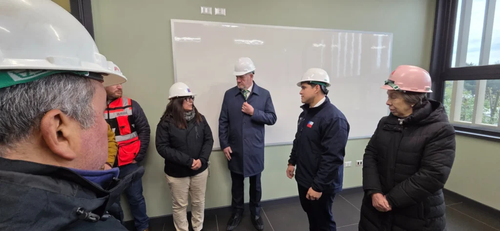 Nueva escuela de Pailahueque alcanza 99% de avance