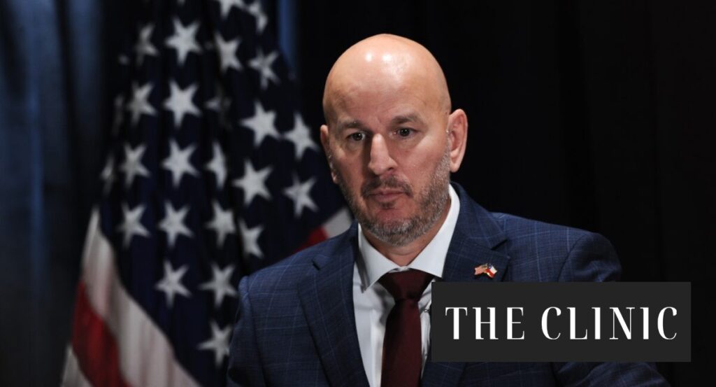 PDI detuvo en Lo Barnechea a sospechoso de amenazas en contra de Brandon Judd, embajador de Estados Unidos en Chile PDI detuvo en Lo Barnechea a sospechoso de amenazas en contra de Brandon Judd, embajador de Estados Unidos en Chile