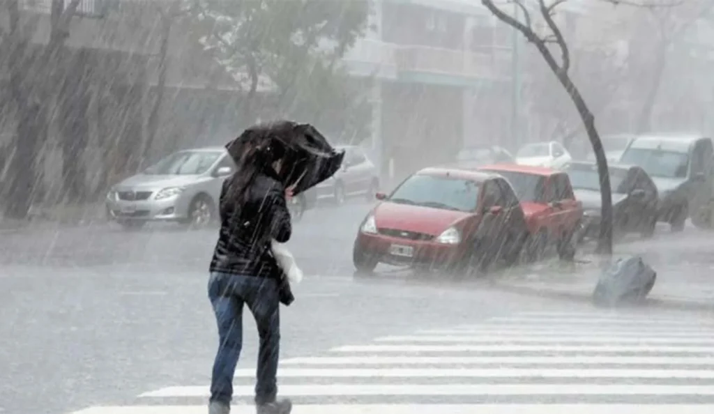 Senapred alerta por intensas lluvias en La Araucanía: podrían caer hasta 85 milímetros en 24 horas